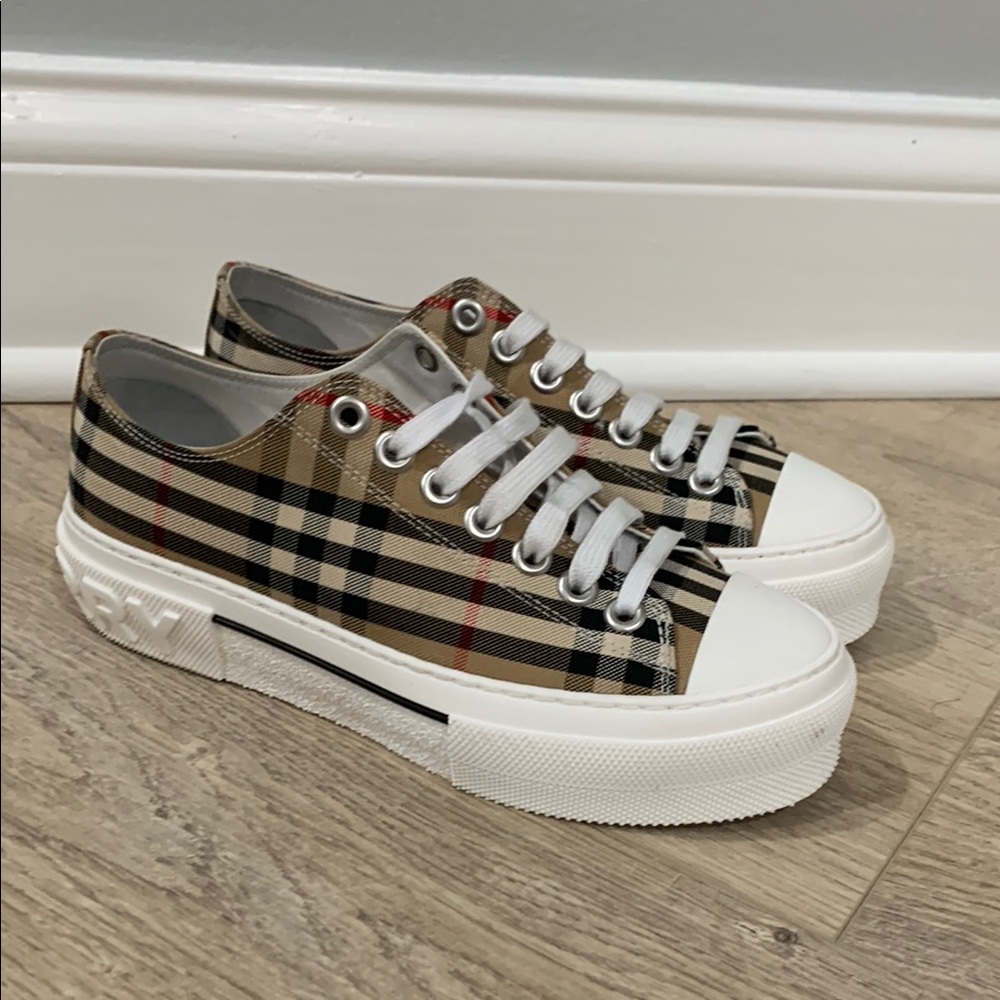 Burberry check Sneakers